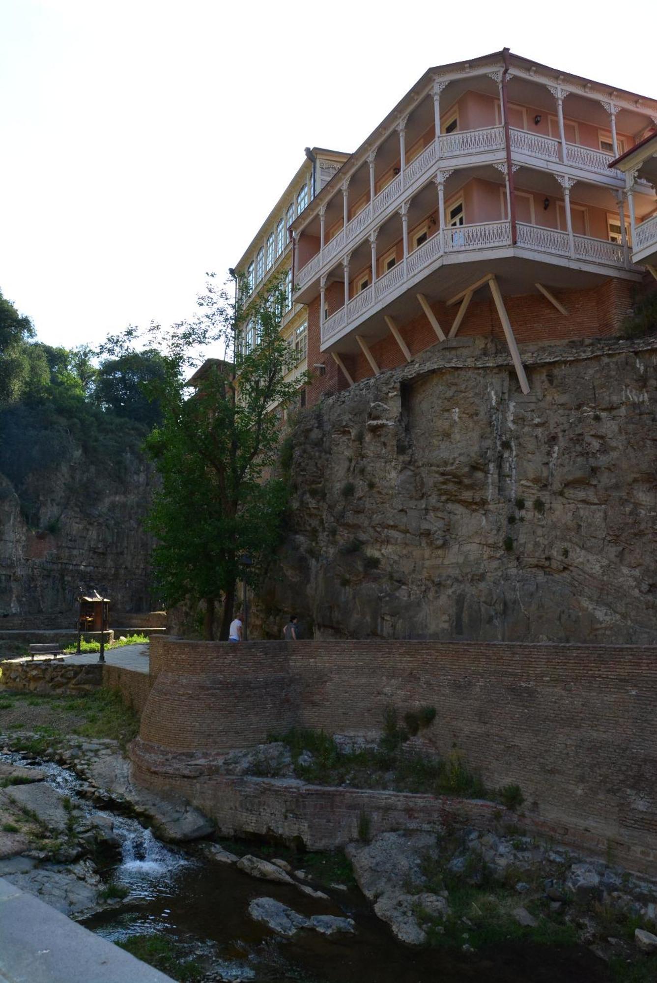 Hotel Canyon Tbilisi Eksteriør bilde