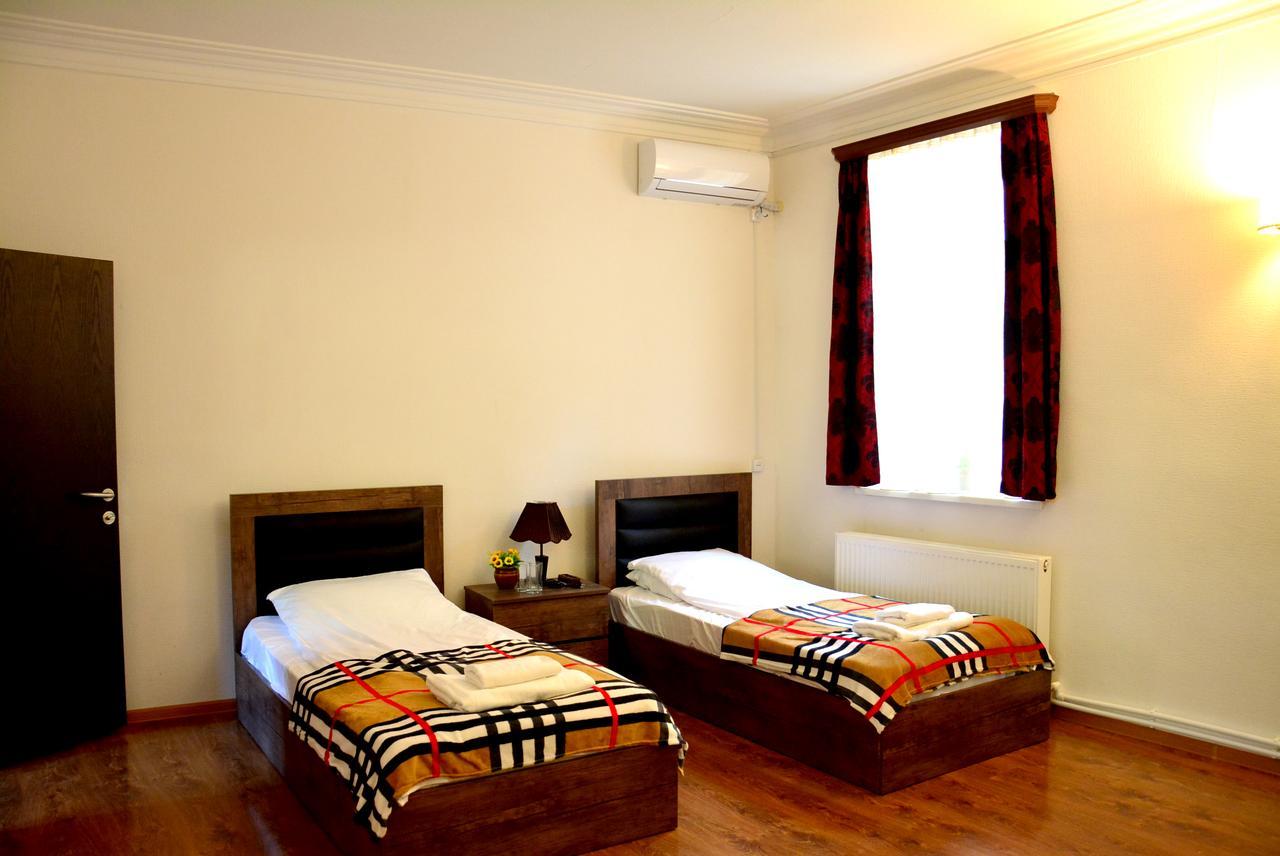 Hotel Canyon Tbilisi Eksteriør bilde